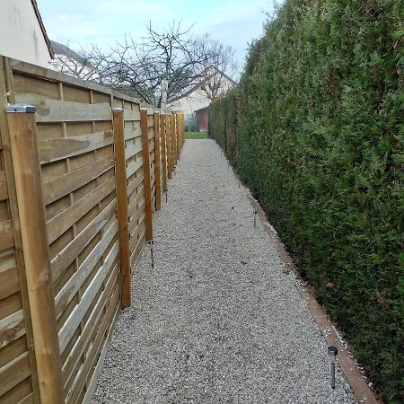 Saint-Pryvé-Saint-Mesmin Chalet 3 Etoiles Entre Ville Et Verdures מראה חיצוני תמונה